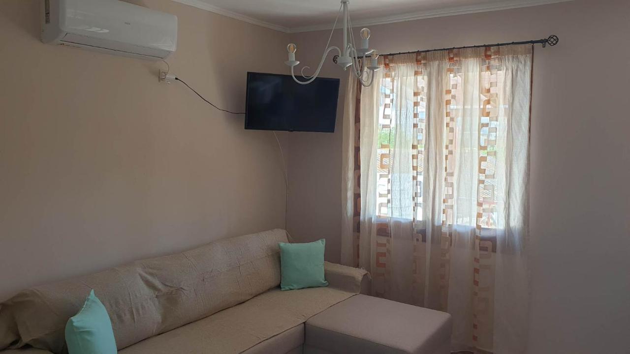 Xristina'S Experience Apartment Pylos Exterior photo