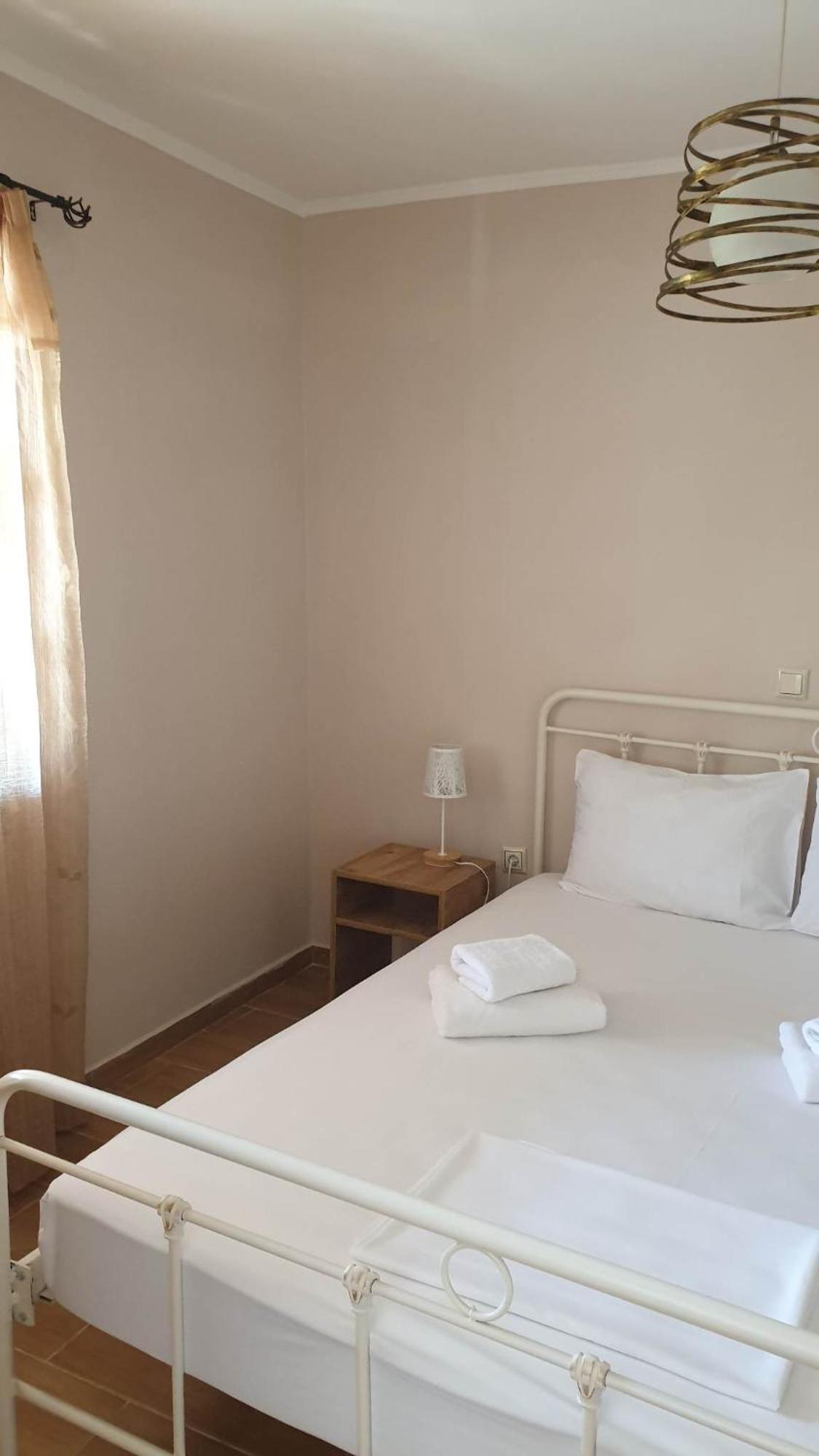 Xristina'S Experience Apartment Pylos Exterior photo
